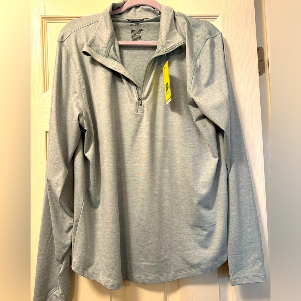 Men’s Light Green Pullover BRAND NEW